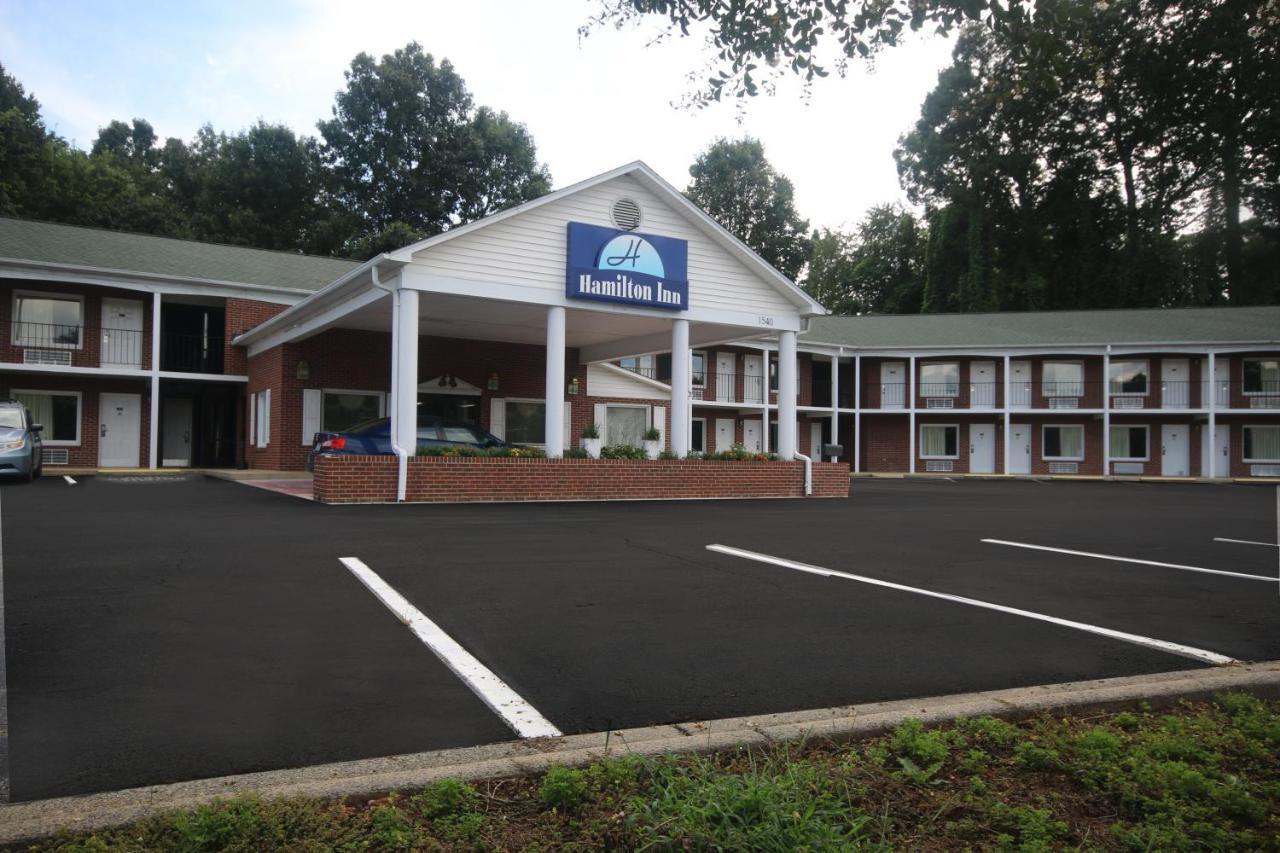Hamilton Inn Jonesville I-77 Eksteriør billede