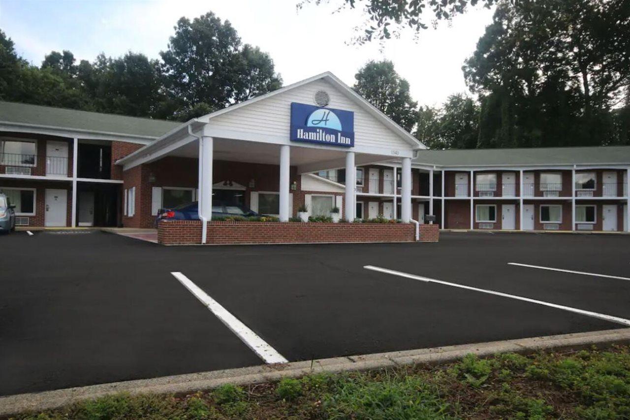 Hamilton Inn Jonesville I-77 Eksteriør billede