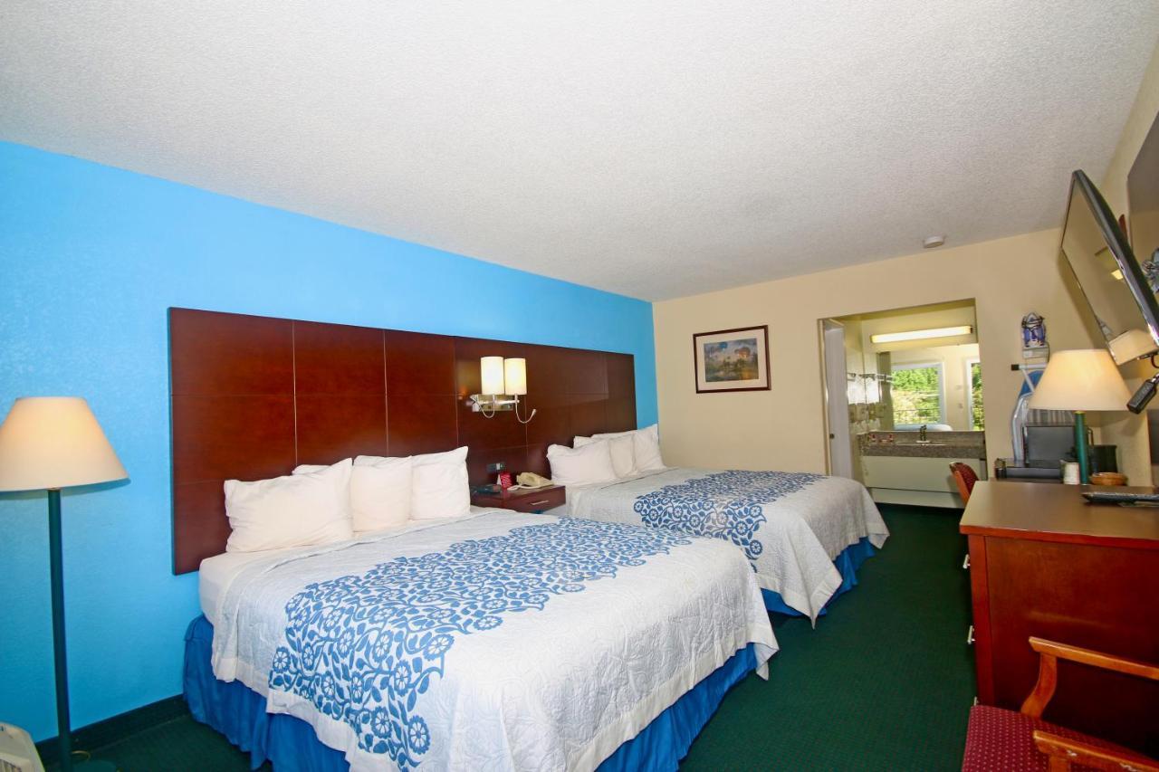 Hamilton Inn Jonesville I-77 Eksteriør billede